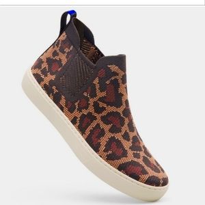 Rothys Wildcat Chelsea Booties Boot 11.5 Women